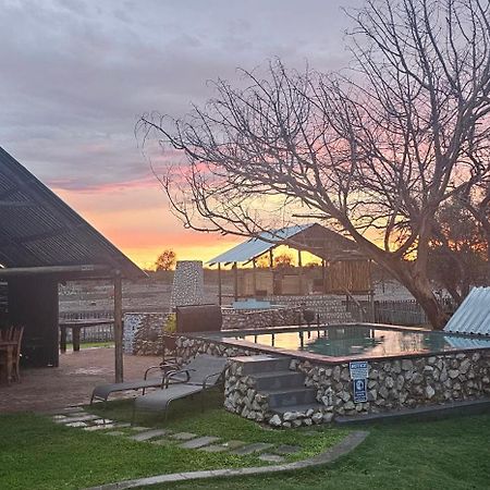 Tamboti Farm Accommodation ซูเมบ ภายนอก รูปภาพ