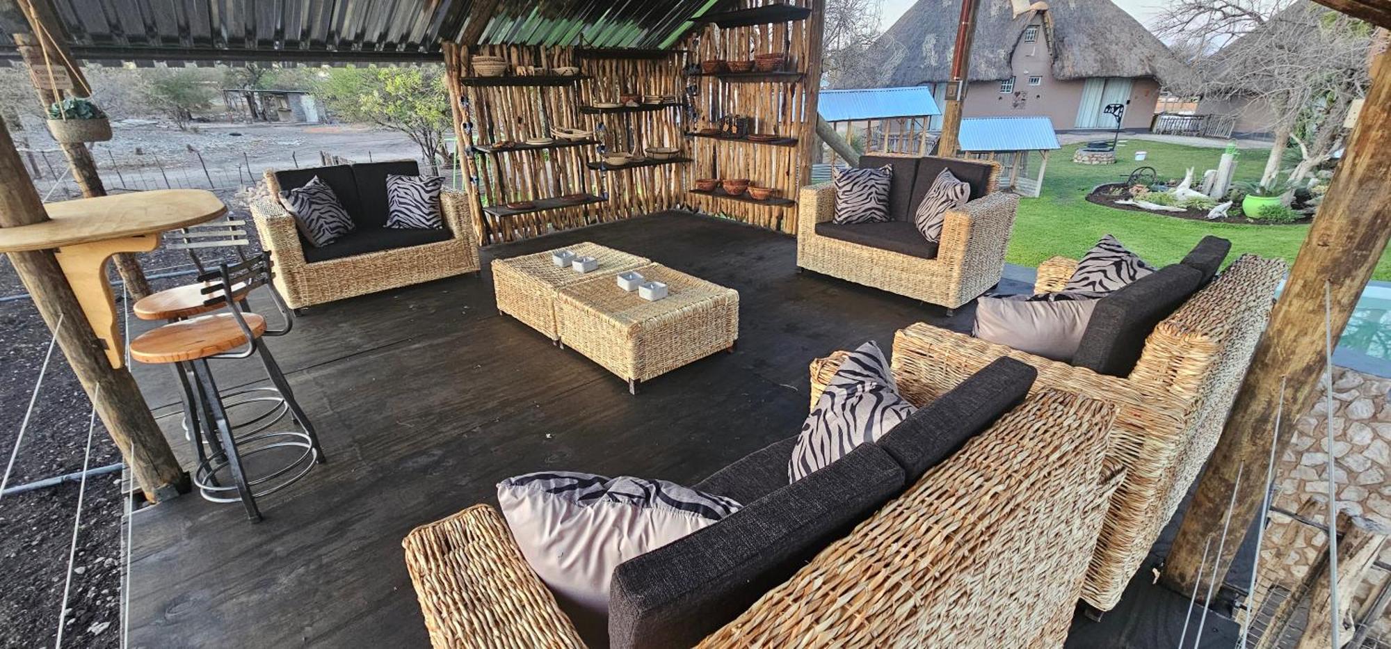 Tamboti Farm Accommodation ซูเมบ ภายนอก รูปภาพ