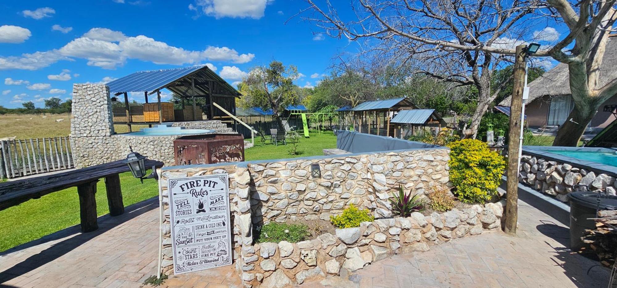 Tamboti Farm Accommodation ซูเมบ ภายนอก รูปภาพ